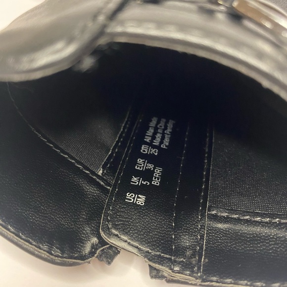 Naturalizer Black Heeled Boots with Sleek Design - Picture 7 of 9